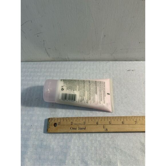 Clinique rinse off foaming cleaner mousse hydro 5 oz. - Picture 4 of 4